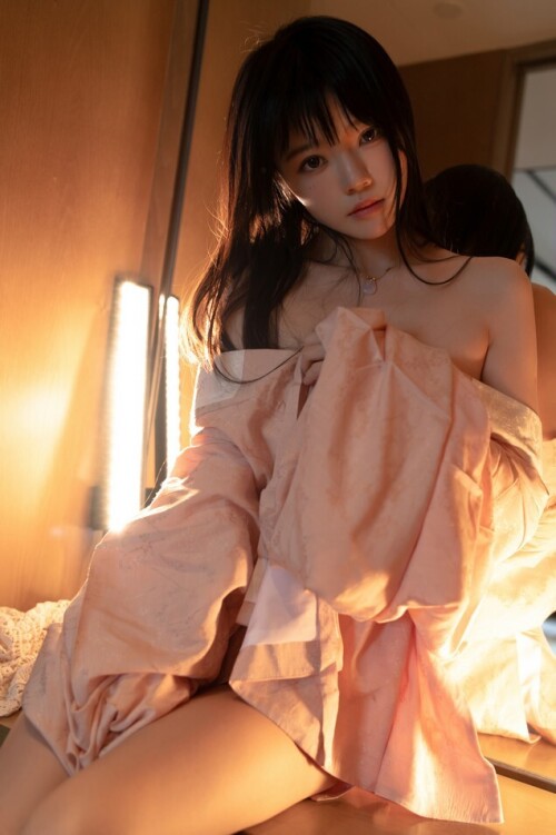 桜桃喵 - 拢花 预览展示图 4