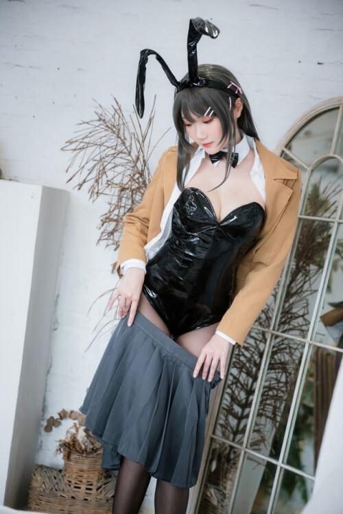 瓜希酱 - 樱岛麻衣 兔女郎 预览展示图 2