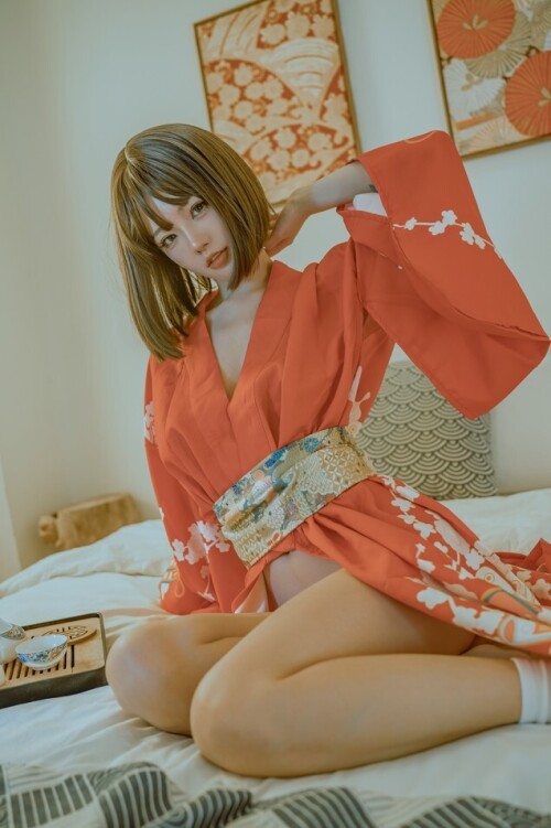 桃良阿宅 - 浴衣 预览展示图 1