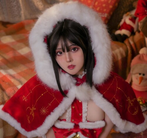 Natsuko夏夏子 - 圣诞雪精灵 预览展示图 1