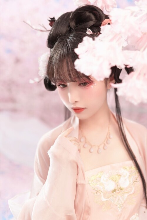 Shika小鹿鹿 - 汉服写真 预览展示图 5