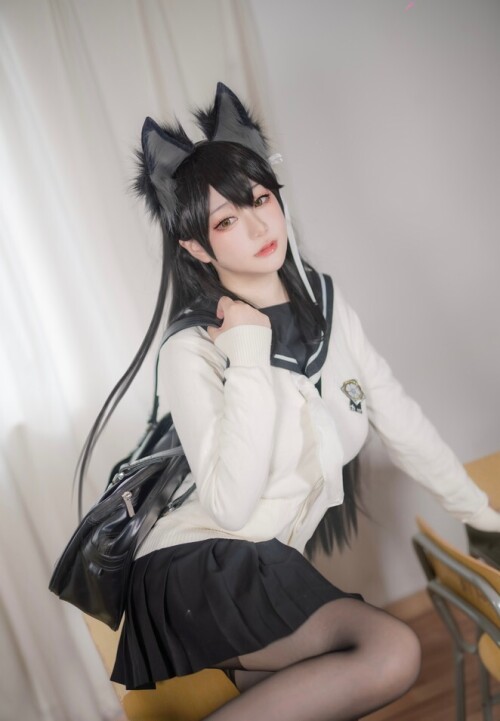 Halo_酱 - 碧蓝航线爱宕校服 预览展示图 2