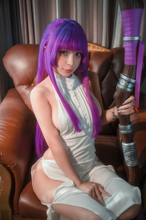 Umeko J - Fern Sousou no Frieren 预览展示图 2