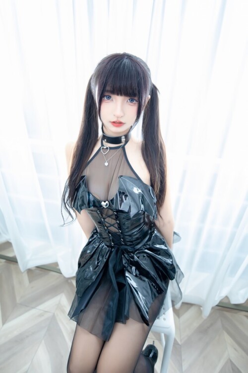 神楽坂真冬 - 裤袜小恶魔 预览展示图 3