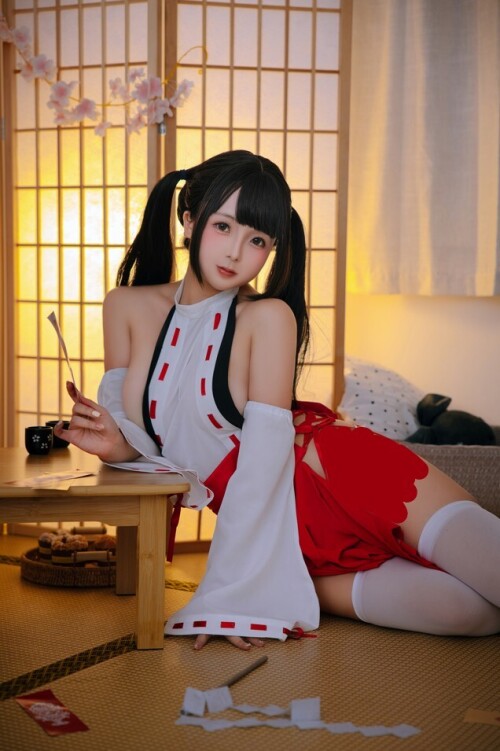 日奈娇 - 御币巫女 预览展示图 1