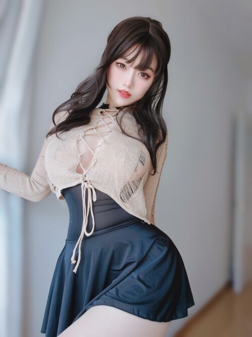 女主K - 初秋穿搭 预览展示图 2