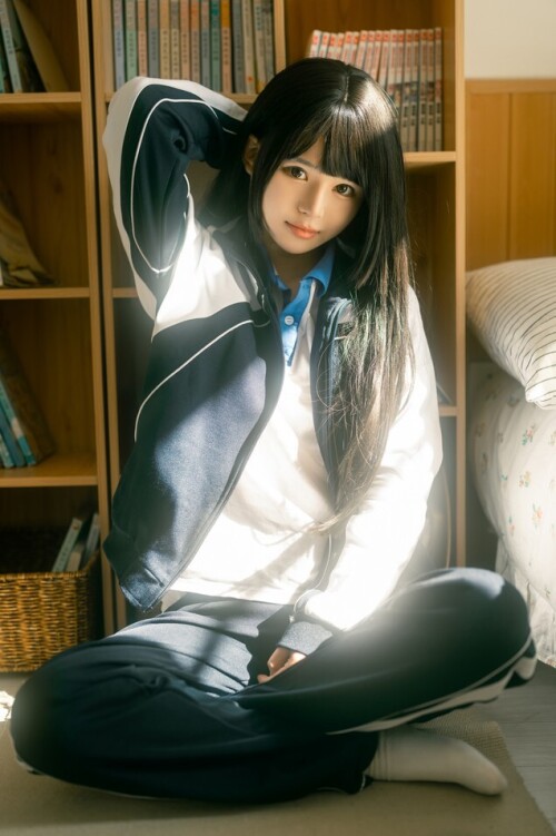 rua阮阮 - 居家少女 预览展示图 4