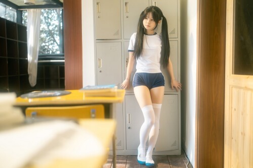 rua阮阮 – 春の更衣室-体操服 [47P-469MB]