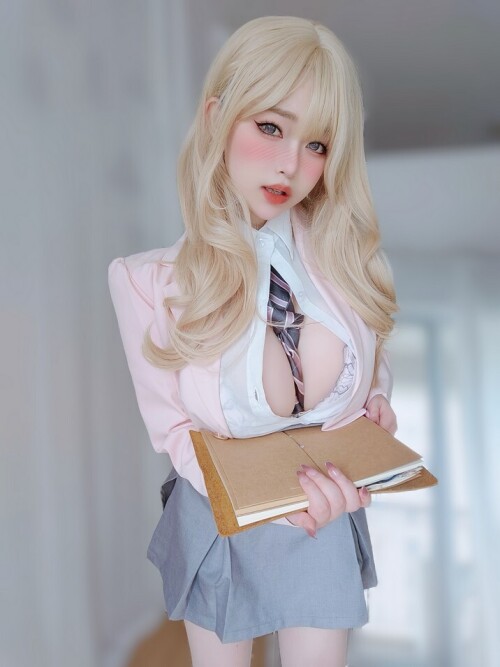 女主K - 催眠傲娇的前辈 预览展示图 5