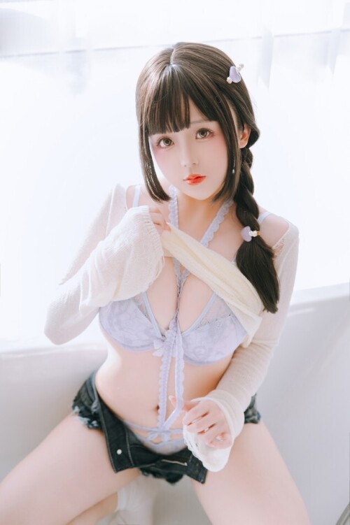日奈娇 - 牛仔裤任期 预览展示图 5