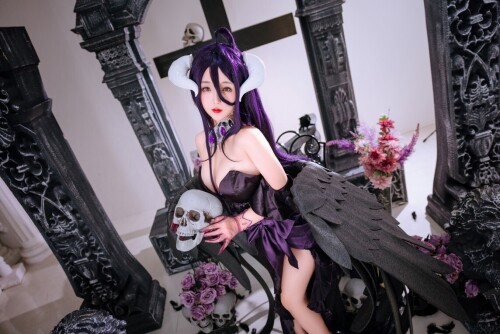 日奈娇 - 雅儿贝德 礼服+钻石 预览展示图 3