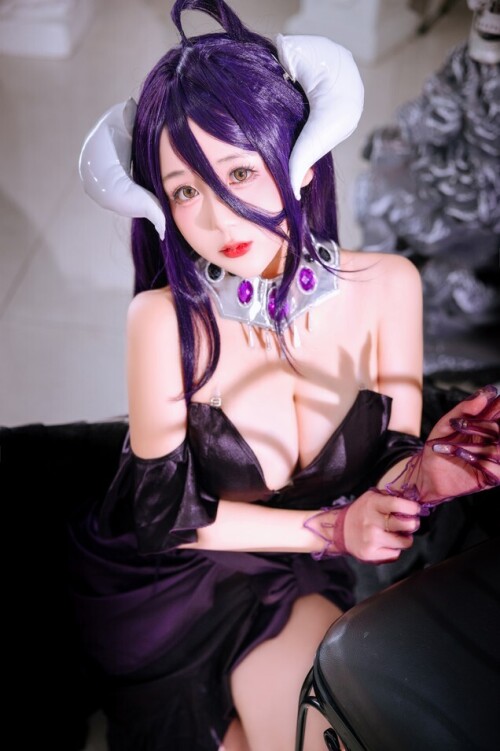 日奈娇 - 雅儿贝德 礼服+钻石 预览展示图 5