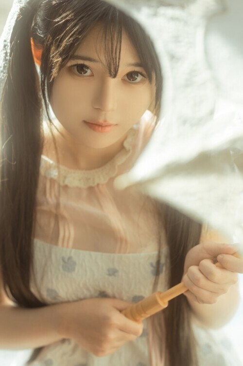 rua阮阮 - 花房 小裙子 预览展示图 4