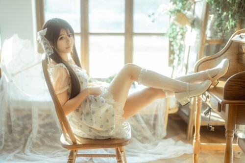 rua阮阮 - 花房 小裙子 预览展示图 2