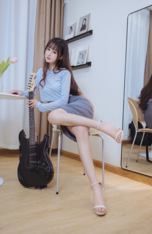 羽生三未 - 吉他妹妹 预览展示图 5