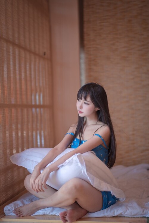 Shika小鹿鹿 - 蓝裙子 预览展示图 3