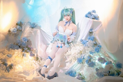 星之迟迟 - 024年02月计划A 初音未来 粉蝶花精灵 预览展示图 4