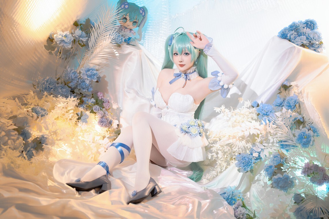 星之迟迟 - 024年02月计划A 初音未来 粉蝶花精灵 [54P1V-4.51GB]
