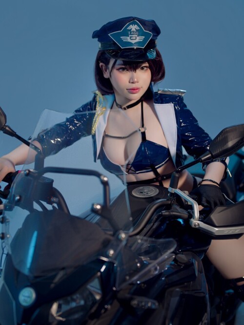 ZinieQ - Baltimore Race Queen (Azur Lane) 预览展示图 4