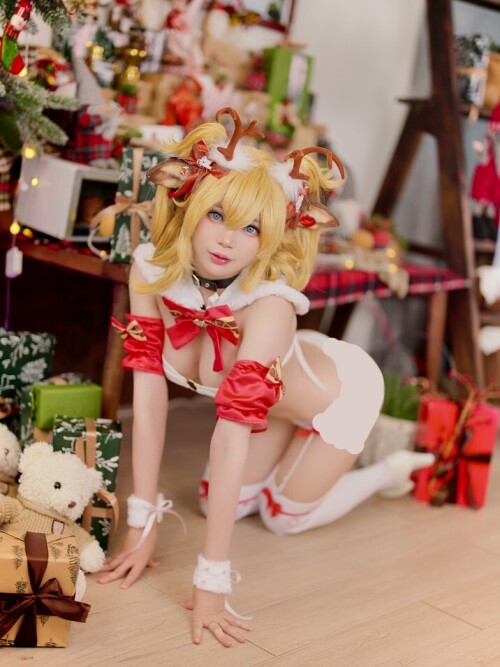 ZinieQ - Barbara Christmas (Genshin Impact) 预览展示图 1