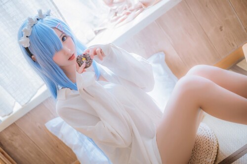 羽生三未 - 蕾姆 预览展示图 3