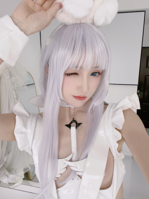 Coser衣衣 – 恶毒兔女郎 [39P4V-433MB]