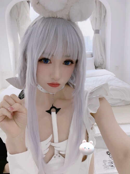 Coser衣衣 - 恶毒兔女郎 预览展示图 2
