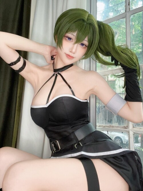 水淼aqua - 24年05月fantia订阅 葬送のフリーレン Übel💚 预览展示图 4