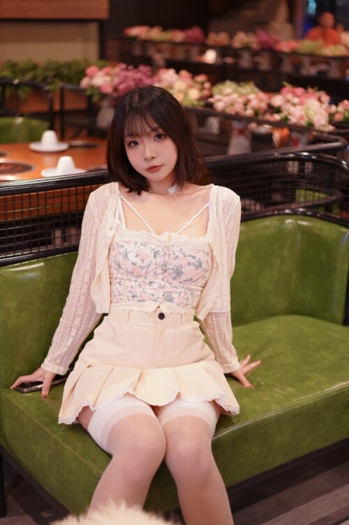 Kokuhui - 蕾丝情人 预览展示图 3