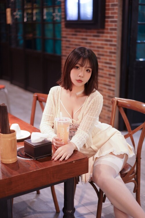 Kokuhui - 蕾丝情人 预览展示图 6