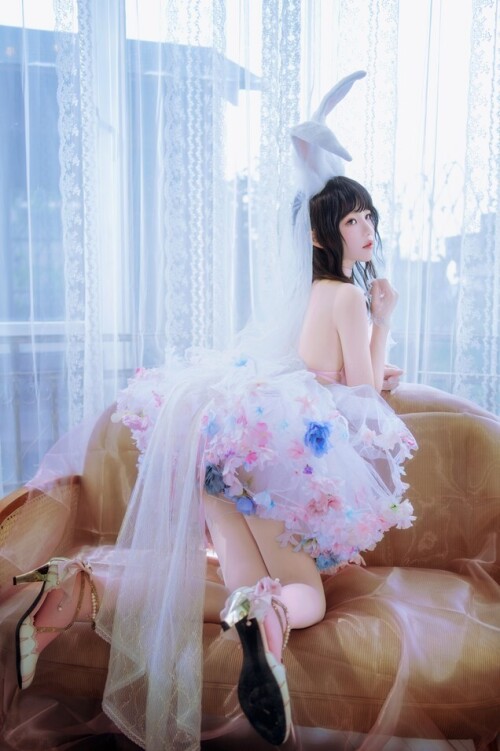 桜桃喵 - 花嫁兔 预览展示图 3