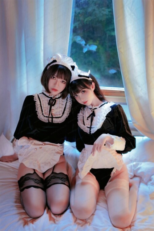 半半子&面饼仙儿 - 【BANBANKOxMianZelizer】メイド姉妹 预览展示图 5