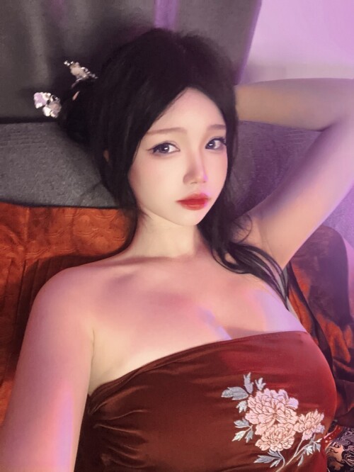 雪晴Astra - 浴巾束腰肚兜 预览展示图 1