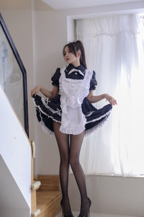 苏嫣嫣阿姨 - 女仆 预览展示图 1