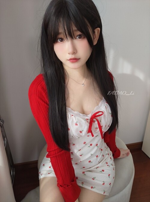 迷之呆梨 - 自撮り写真24.01 春日少女 预览展示图 5