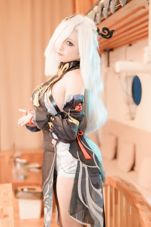 洛璃 LoLiSAMA - 申鹤 预览展示图 4