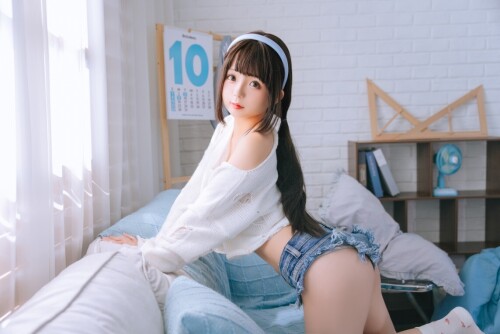 日奈娇 (樱井小莜) - 奶娇日常 预览展示图 2
