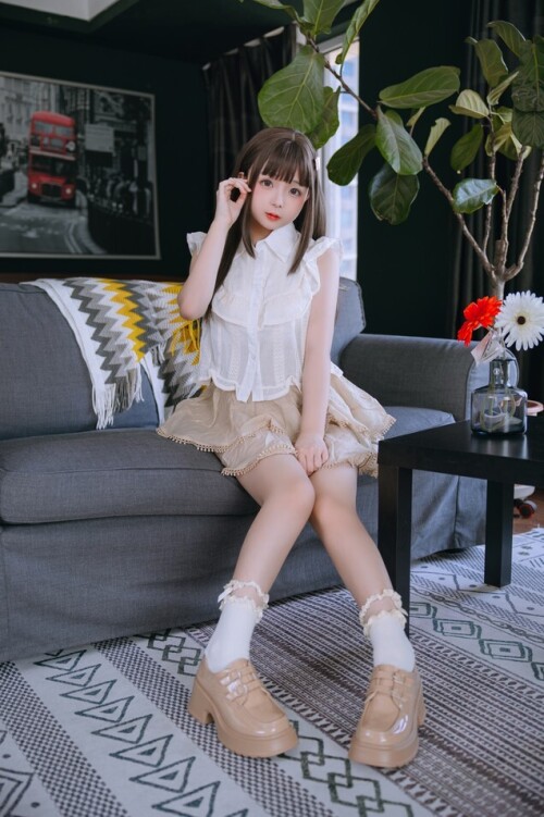 日奈娇 (樱井小莜) - 人妻 预览展示图 4