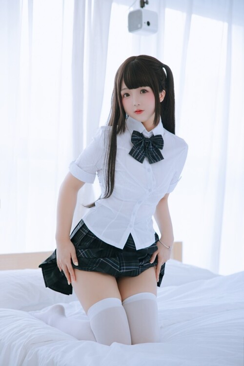 日奈娇 (樱井小莜) - 学姐 预览展示图 2