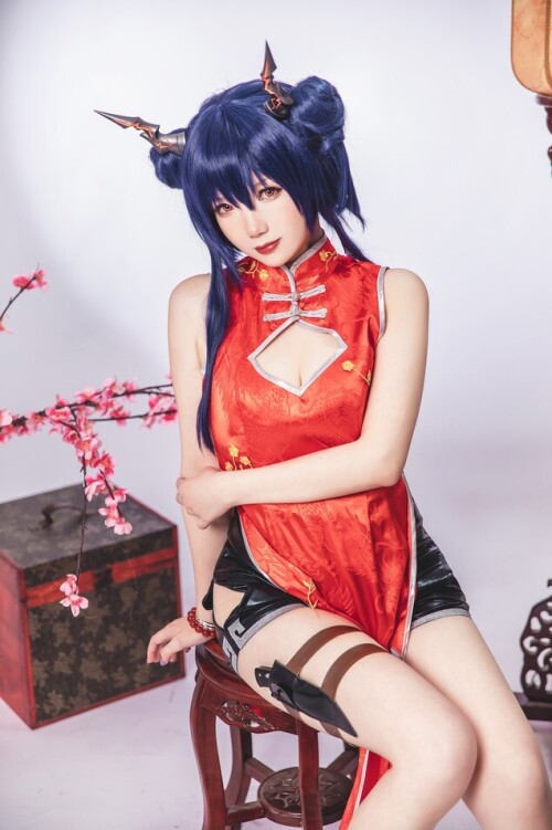 雪晴Astra - 明日方舟 陈 旗袍 预览展示图 5