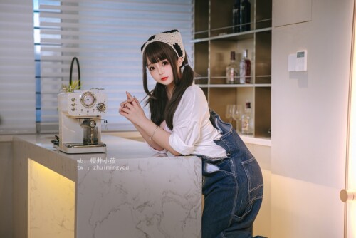 日奈娇 (樱井小莜) - 维修工 预览展示图 2
