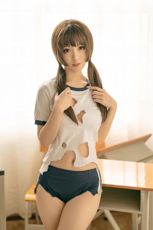 桃良阿宅 - 体操服 预览展示图 3