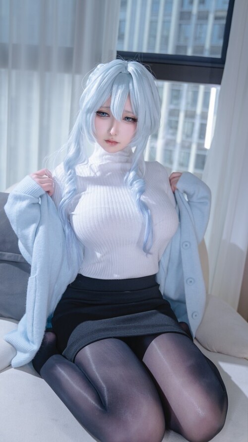 樱梨梨Eriri - 雪女 预览展示图 5