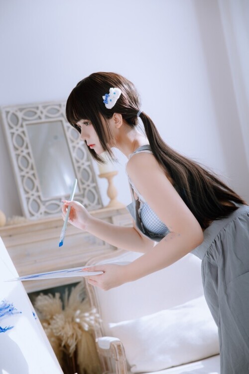 日奈娇 (樱井小莜) - 美术生 预览展示图 5