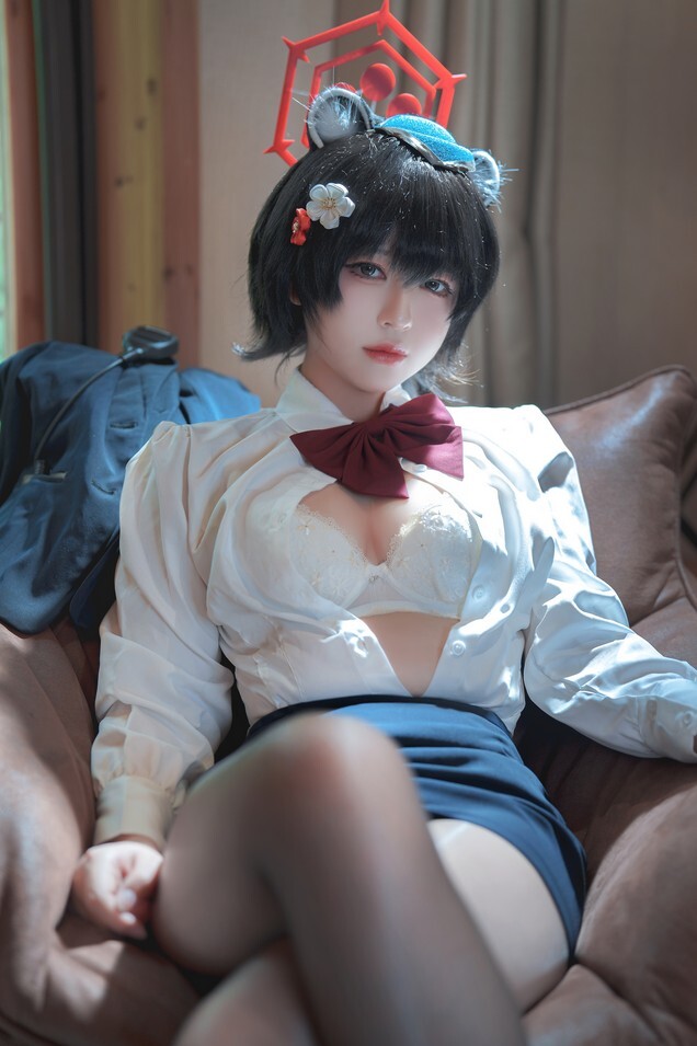 【BANBANKO】半半子 – ガイド春日ツバキ [86P6V-593MB]