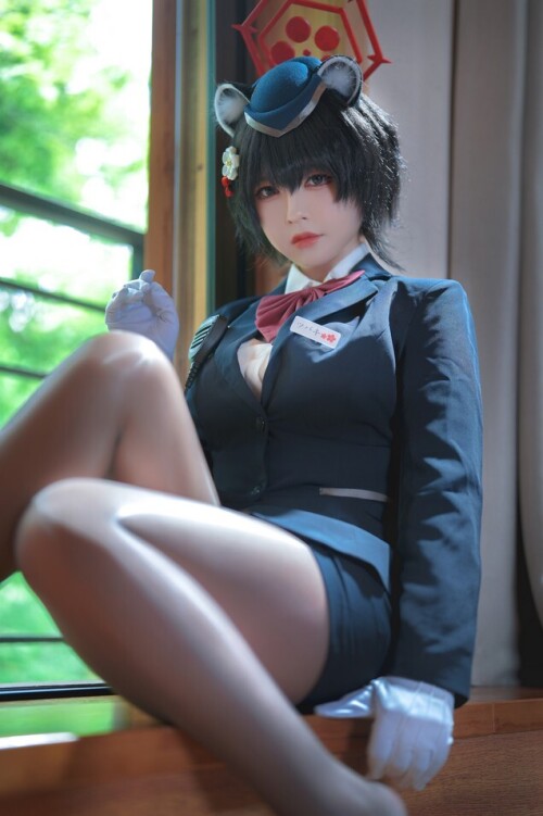 【BANBANKO】半半子 - ガイド春日ツバキ 预览展示图 3