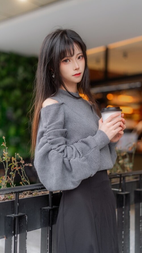 坂坂白 - 2024生日写真 预览展示图 2