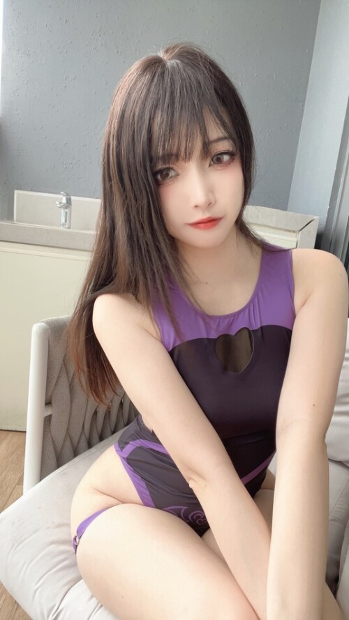 二佐Nisa - 小魅魔竞泳 预览展示图 3