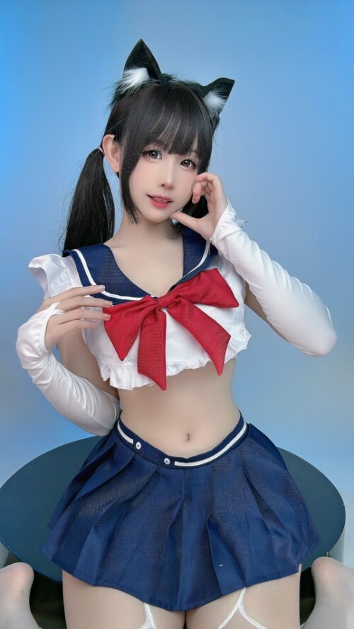 miko酱ww - 纯欲学妹 预览展示图 4