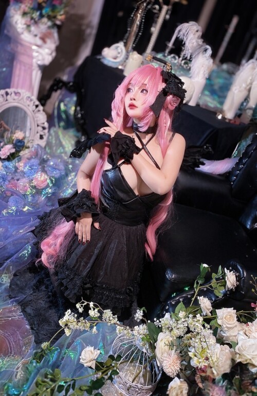 Sayo Momo - NIKKE Dorothy 预览展示图 3
